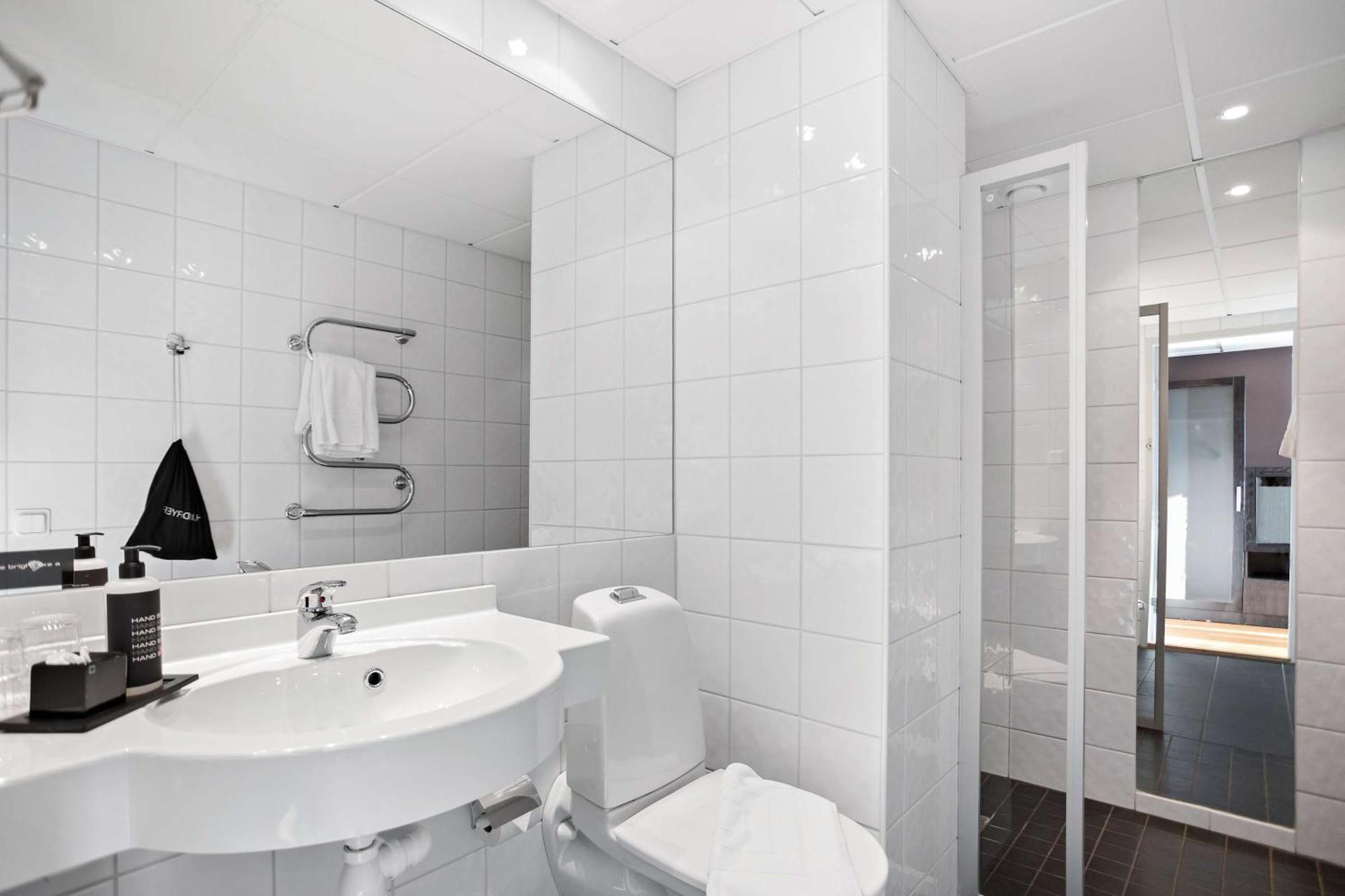 Aiden By Best Western Stockholm Solna Bagian luar foto