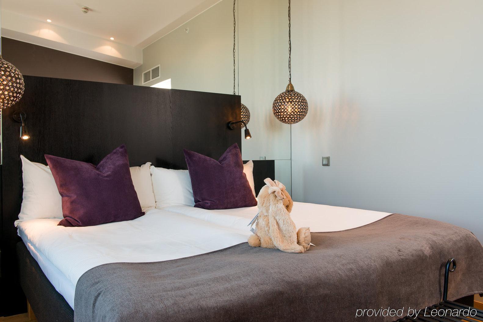 Aiden By Best Western Stockholm Solna Bagian luar foto